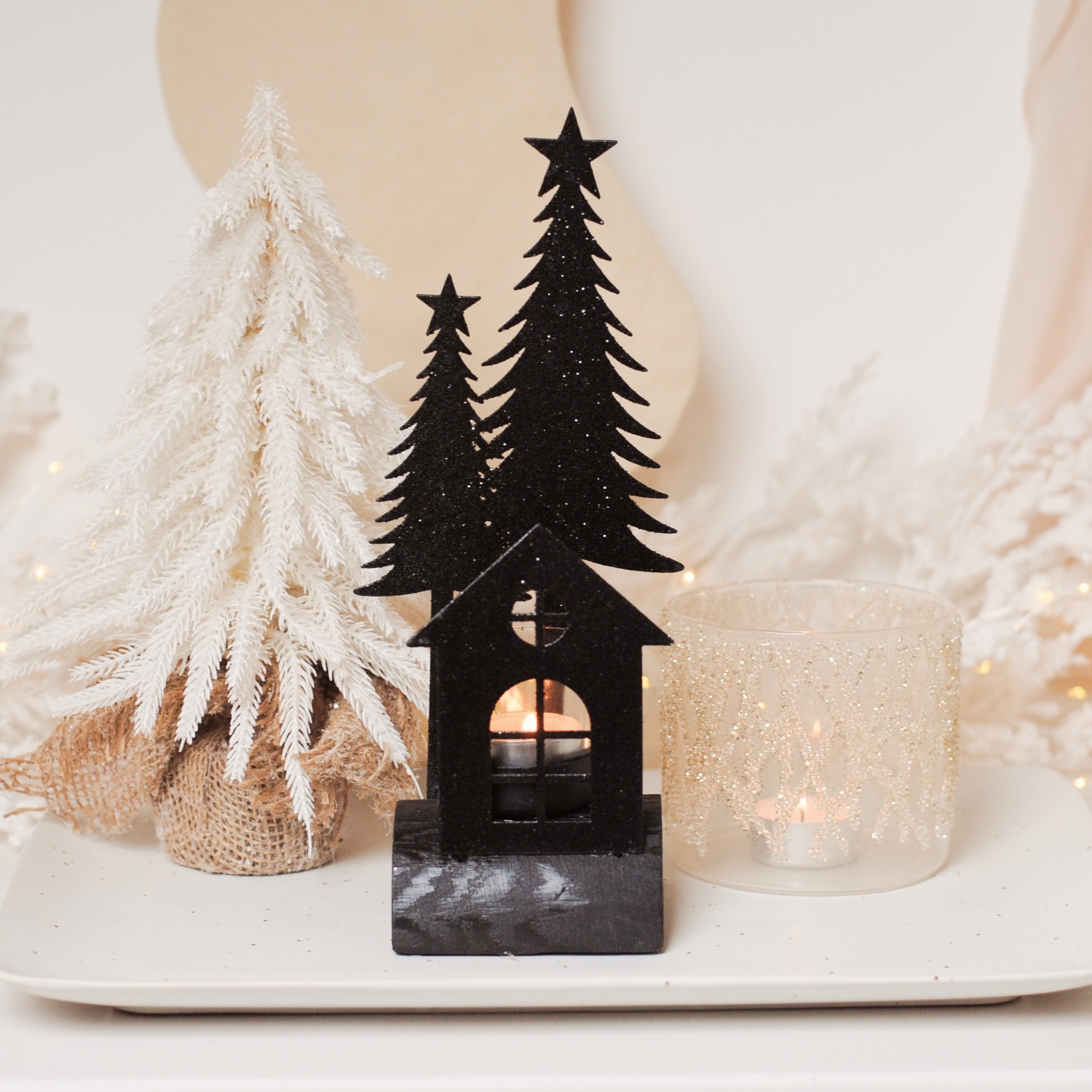 TEALIGHT HOLDER WITH GLITTER TREES & HOUSE