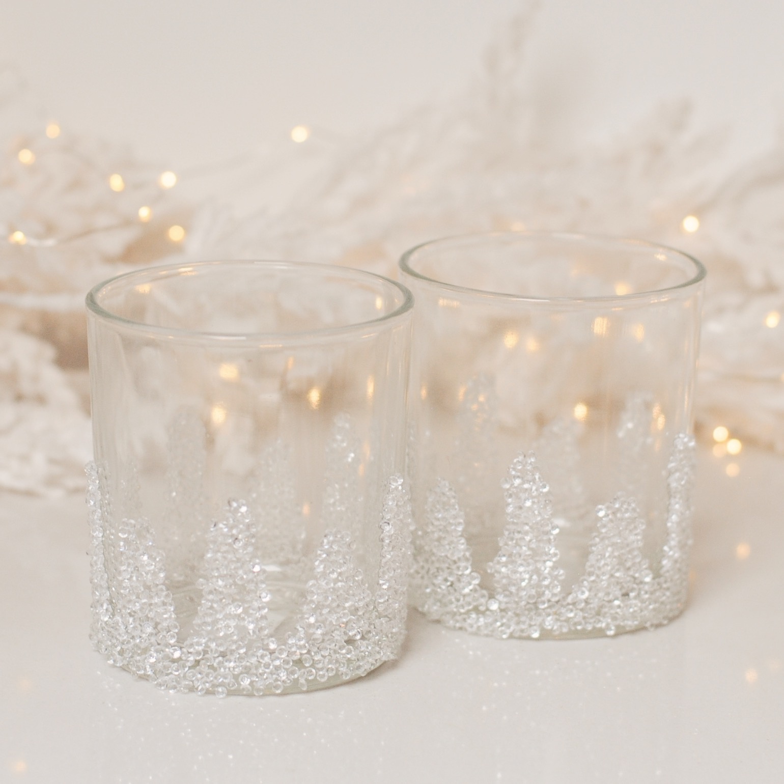 TEALIGHT HOLDER WITH ICE CRYSTALS