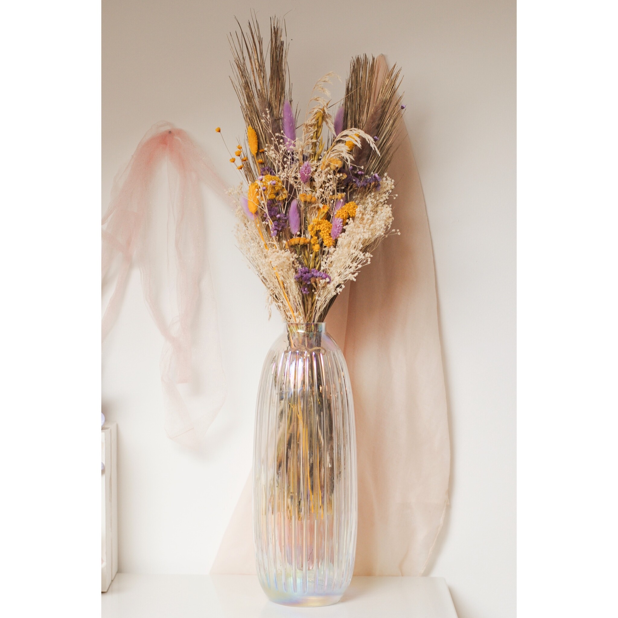 SPRING HUES BOUQUET & HOLOGRAPHIC VASE