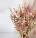 SPRING BOUQUET & PINK PATTERNED VASE