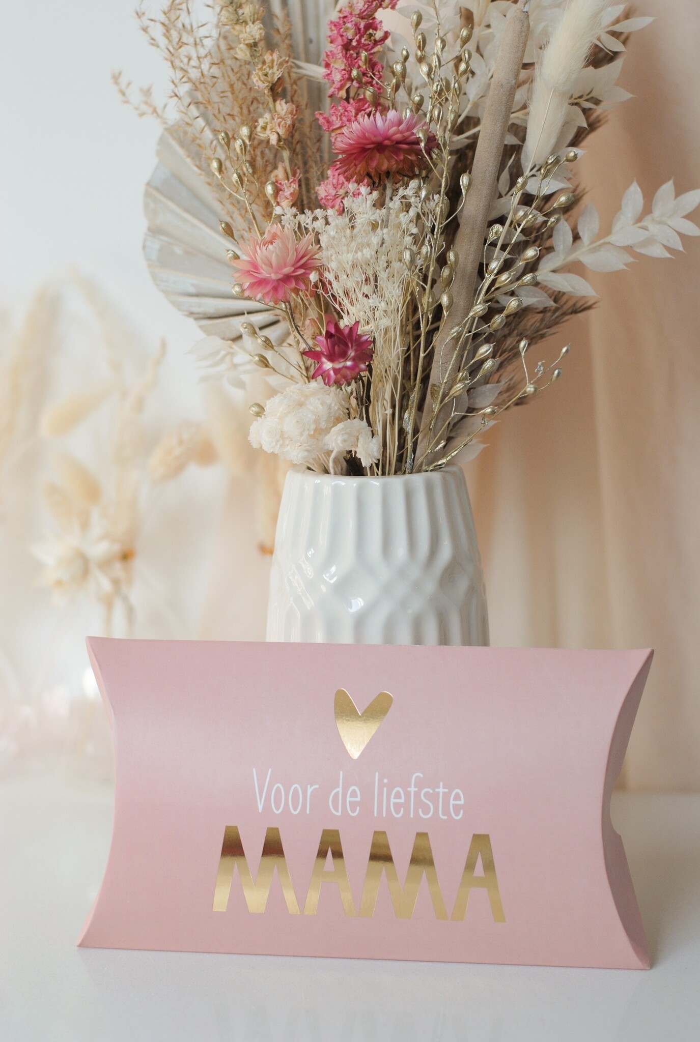 MOTHER'S DAY GIFTBOX - RADIANCE & HYGGE