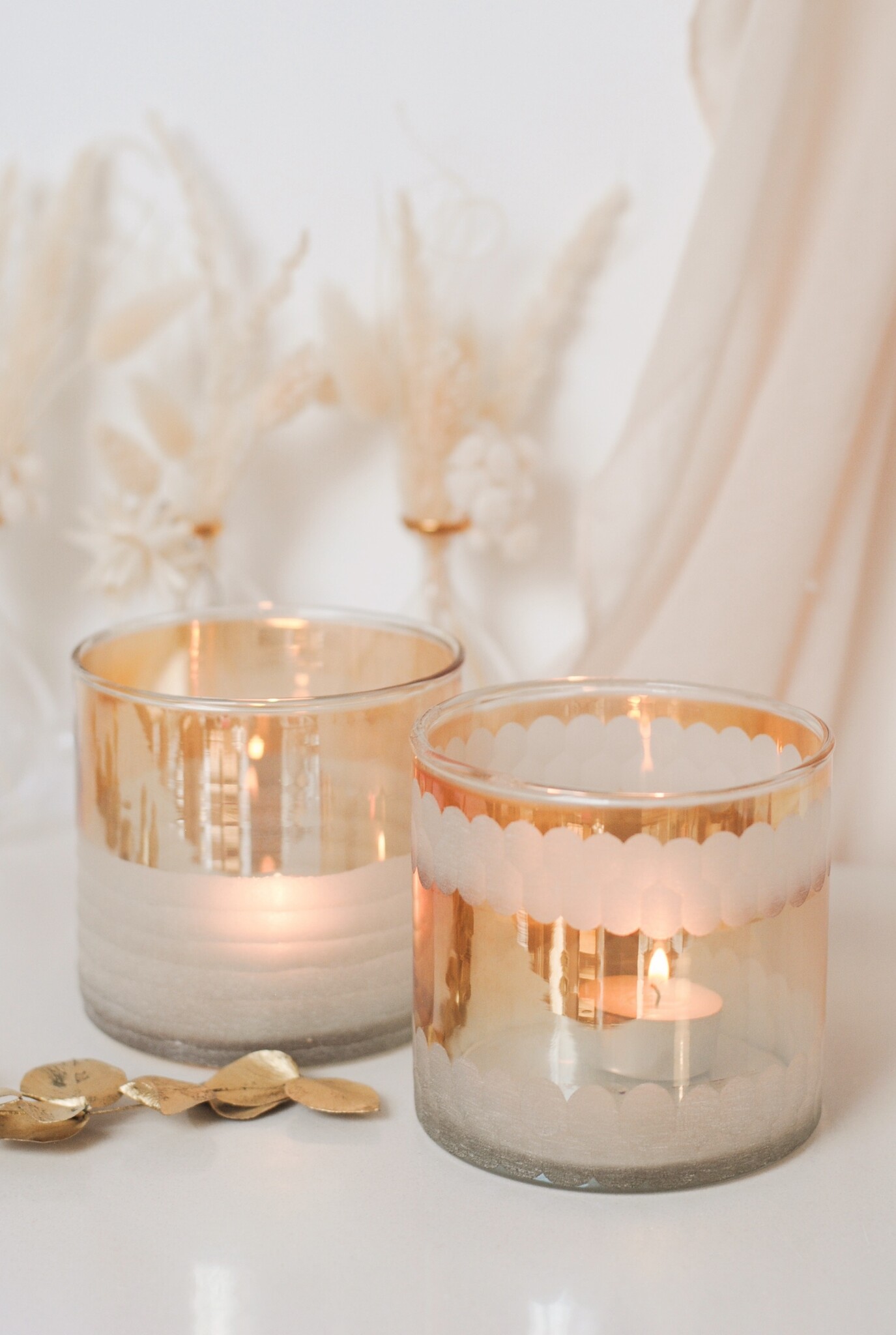 GOLD & MATTE II GLASS TEALIGHT HOLDER