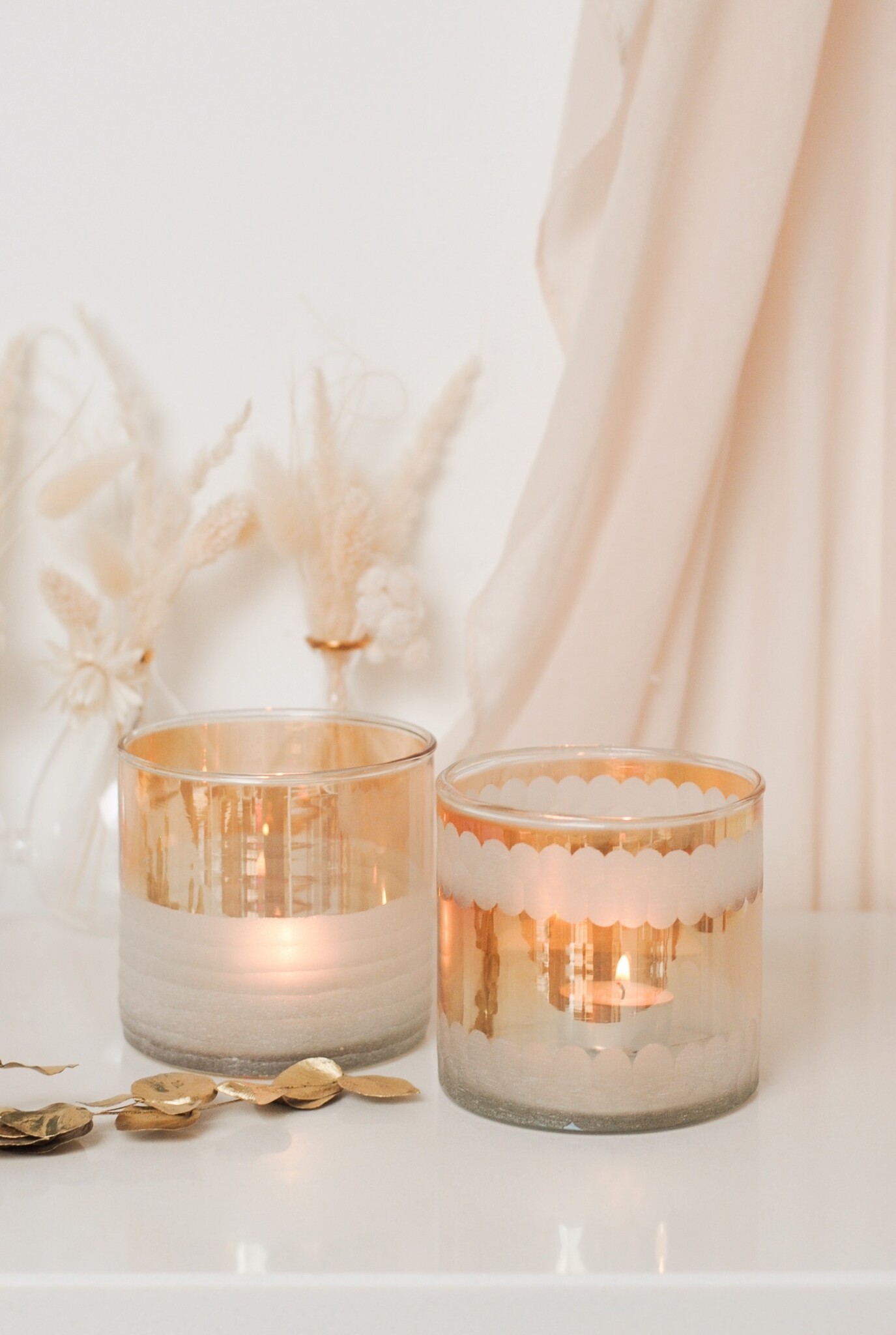 GOLD & MATTE II GLASS TEALIGHT HOLDER