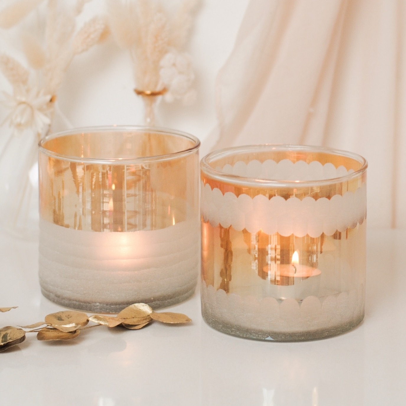 GOLD & MATTE II GLASS TEALIGHT HOLDER