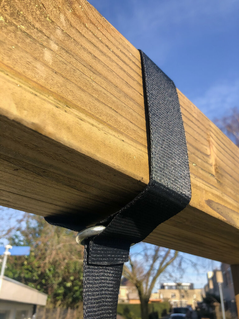 Schommelhaak met band