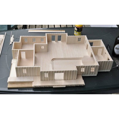 Scenery Workshop Balsawood 1,5mm x 20cm x 10cm (5) - SWBA-20-10-5-15