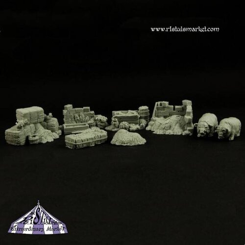 Ristul's Extraordinary Market Fantasy Pigs at farm - 8x - BSKT0021