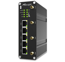 UR35-met 4 Poe en 2 RS-232/485 poorten