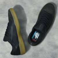 Vans® Ave Pro - Black/Gum