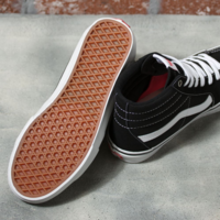 Vans® Skate Sk8-Hi - Black/White