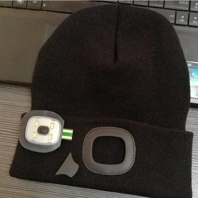 BEANIE MUTS met herlaadbare LED's voor- en achteraan