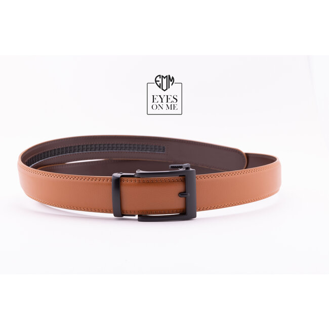 "EYES ON ME" LEDEREN RIEM zonder gaatjes, met automatische gesp (model L062)