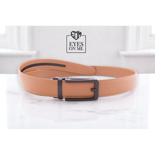"EYES ON ME" LEDEREN RIEM zonder gaatjes, met automatische gesp    (Model N076)