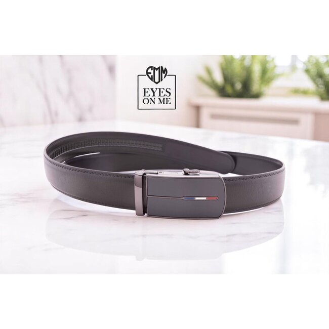 "EYES ON ME" LEDEREN RIEM zonder gaatjes, met automatische gesp ( model N097 )