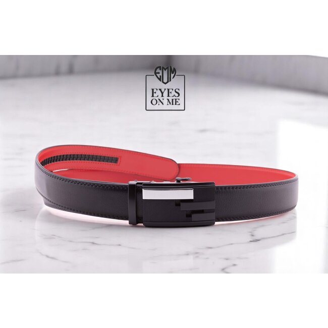 "EYES ON ME" LEDEREN RIEM zonder gaatjes, met automatische gesp (model N023)