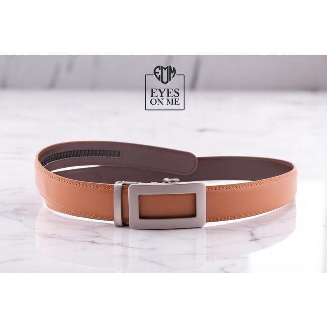"EYES ON ME" LEDEREN RIEM zonder gaatjes, met automatische gesp (Model N062)