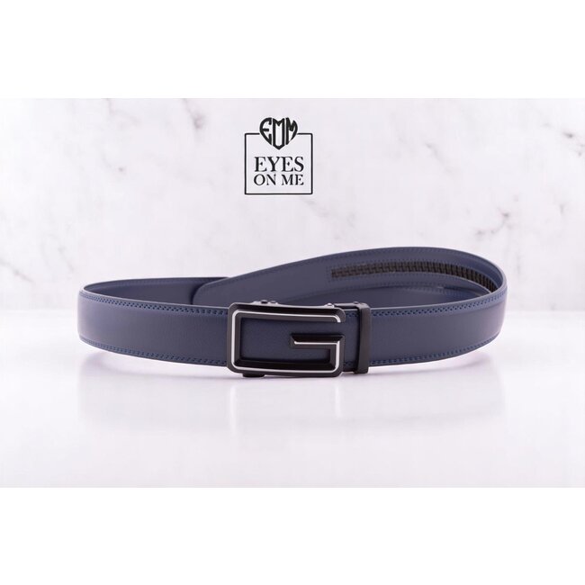"EYES ON ME" LEDEREN RIEM zonder gaatjes, met automatische gesp (model L185)