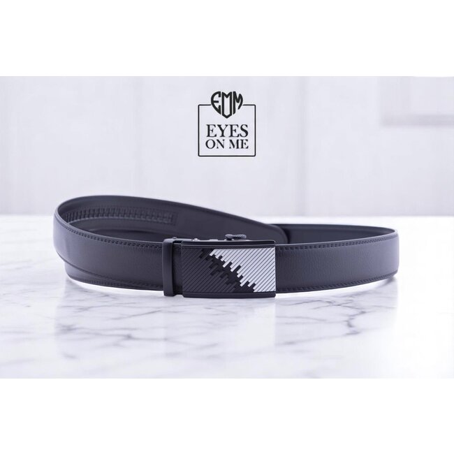 "EYES ON ME" LEDEREN RIEM zonder gaatjes, met automatische gesp (Model 42)