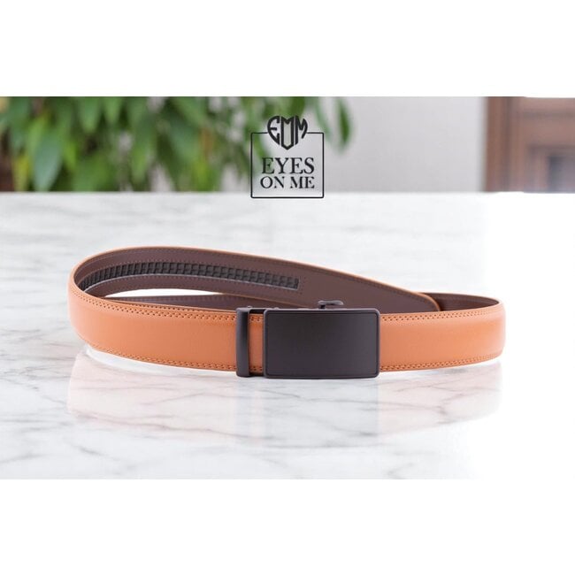 "EYES ON ME" LEDEREN RIEM zonder gaatjes, met automatische gesp (Model 78)