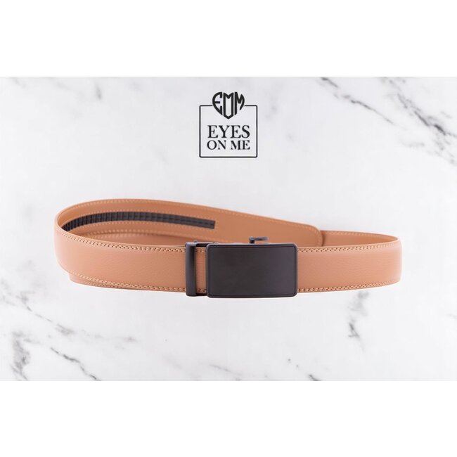"EYES ON ME" LEDEREN RIEM zonder gaatjes, met automatische gesp (Model 78)