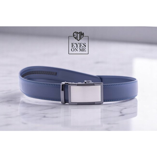 "EYES ON ME" LEDEREN RIEM zonder gaatjes, met automatische gesp (Model N180)