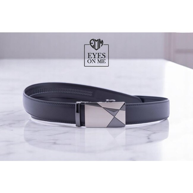 "EYES ON ME" LEDEREN RIEM zonder gaatjes, met automatische gesp (model B002)