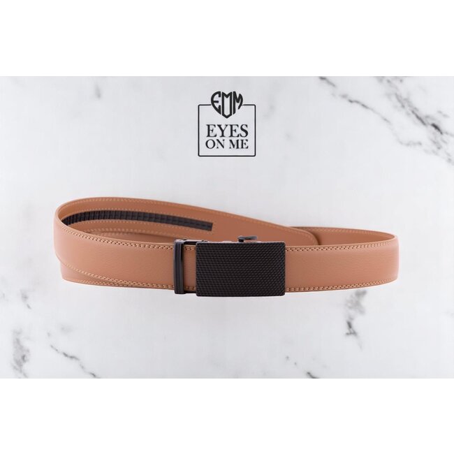 "EYES ON ME" LEDEREN RIEM zonder gaatjes, met automatische gesp ( model 20 )