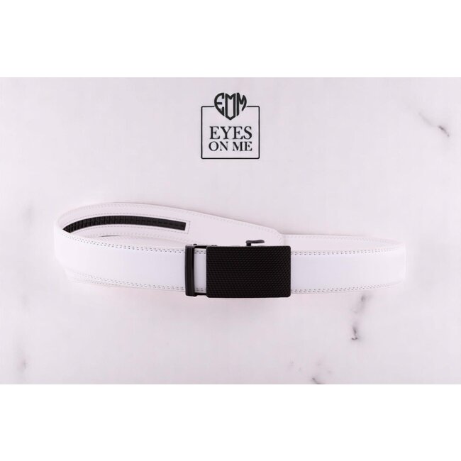 "EYES ON ME" LEDEREN RIEM zonder gaatjes, met automatische gesp ( model 20 )