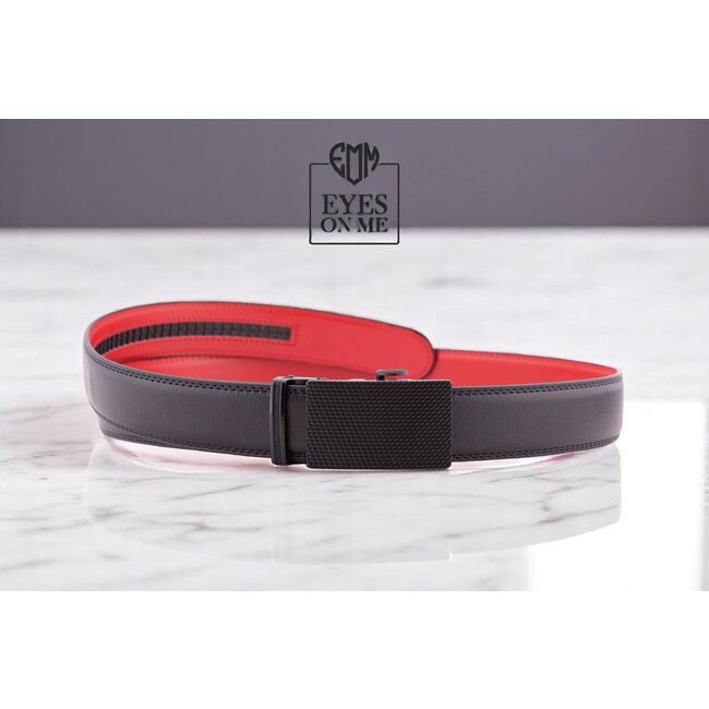"EYES ON ME" LEDEREN RIEM zonder gaatjes, met automatische gesp ( model 20 )