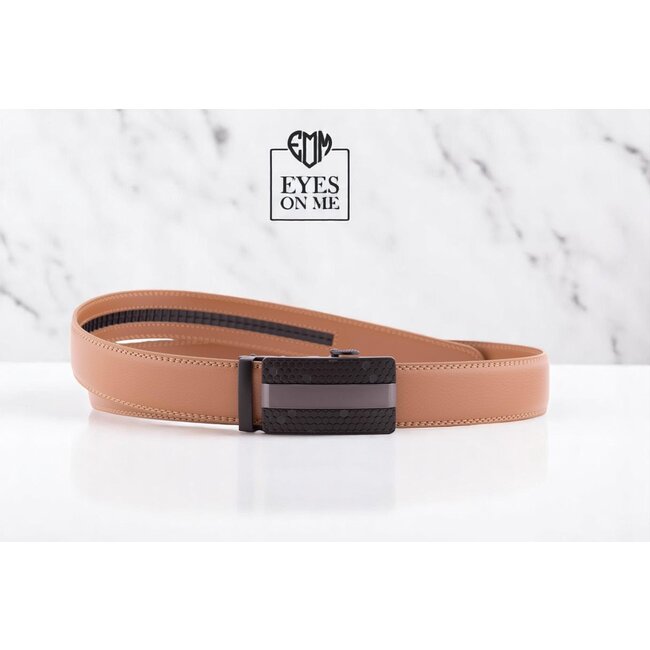 "EYES ON ME" LEDEREN RIEM zonder gaatjes, met automatische gesp (Model 8)