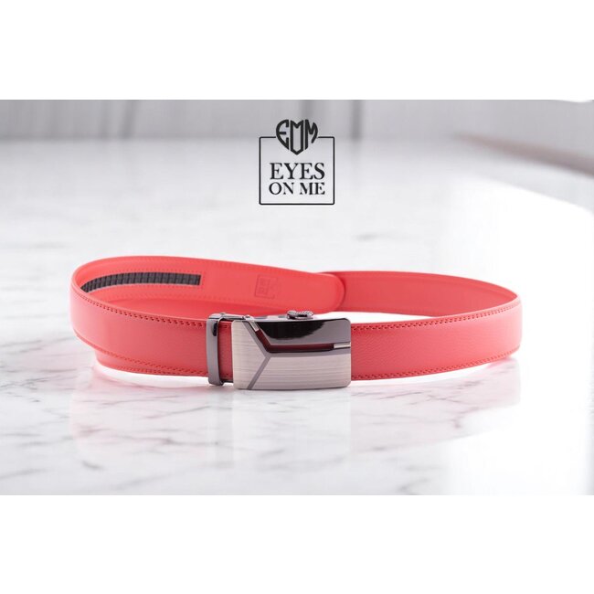 "EYES ON ME" LEDEREN RIEM zonder gaatjes, met automatische gesp (Model 37)