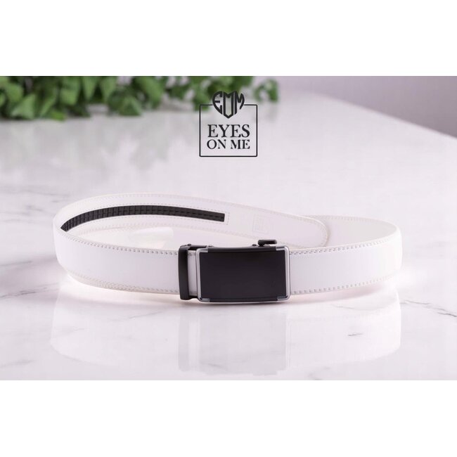 "EYES ON ME" LEDEREN RIEM zonder gaatjes, met automatische gesp (Model N159)