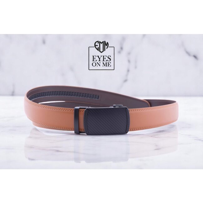 "EYES ON ME" LEDEREN RIEM zonder gaatjes, met automatische gesp (Model L164)