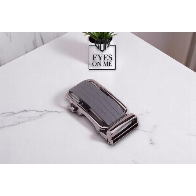 "EYES ON ME" LEDEREN RIEM zonder gaatjes, met automatische gesp (Model A003 )