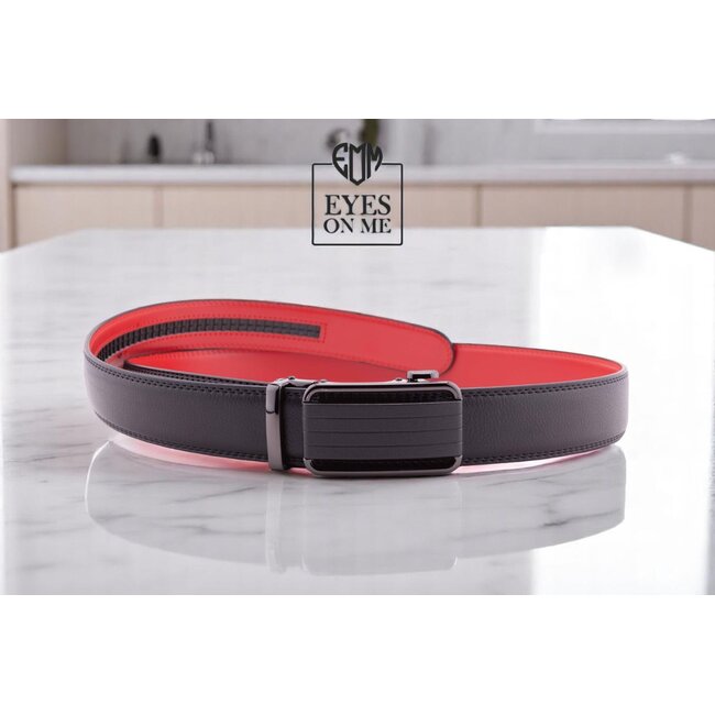 "EYES ON ME" LEDEREN RIEM zonder gaatjes, met automatische gesp (Model A003 )