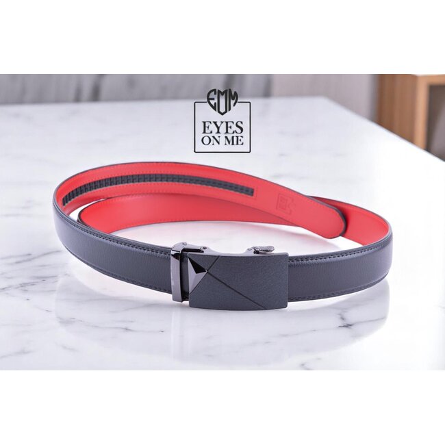 "EYES ON ME" LEDEREN RIEM zonder gaatjes, met automatische gesp (Model N225)