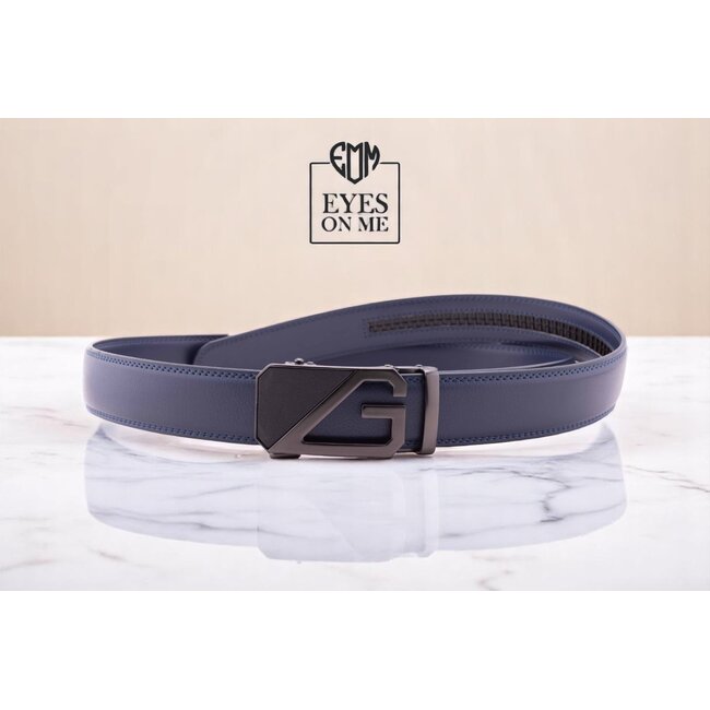 "EYES ON ME" LEDEREN RIEM zonder gaatjes, met automatische gesp (Model N165)