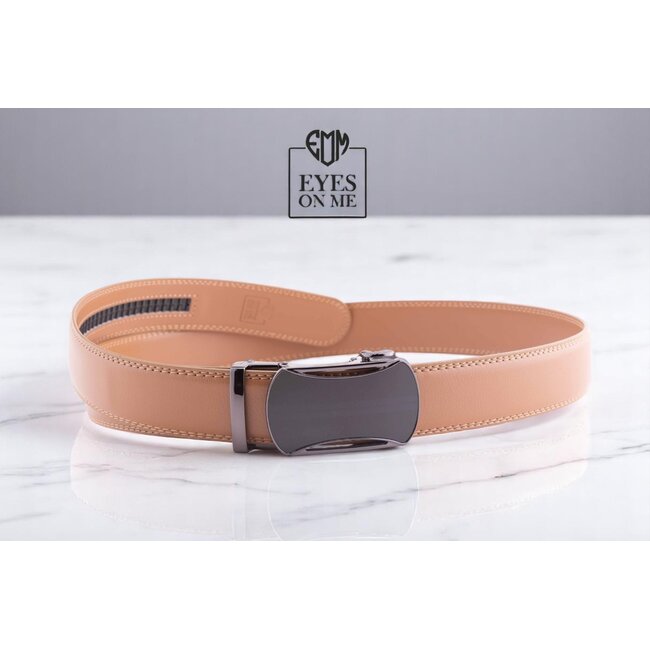 "EYES ON ME" LEDEREN RIEM zonder gaatjes, met automatische gesp (Model N049)