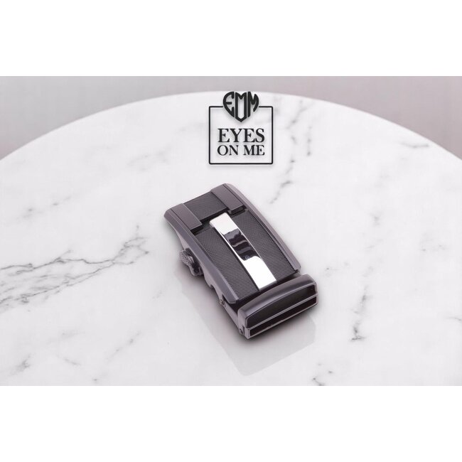 "EYES ON ME" LEDEREN RIEM zonder gaatjes, met automatische gesp (Model N022)