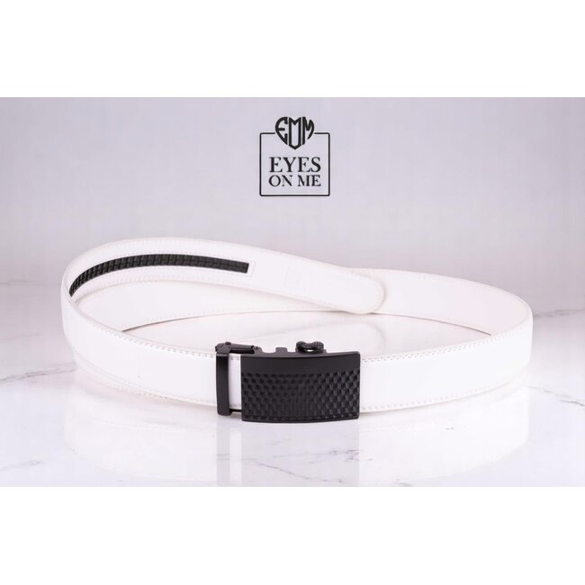 "EYES ON ME" LEDEREN RIEM zonder gaatjes, met automatische gesp (Model L046)