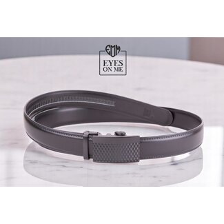"EYES ON ME" LEDEREN RIEM zonder gaatjes, met automatische gesp ( model L046 )