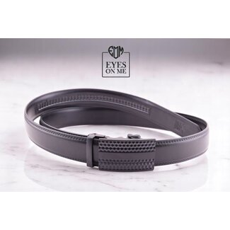 "EYES ON ME" LEDEREN RIEM zonder gaatjes, met automatische gesp ( model N031  )