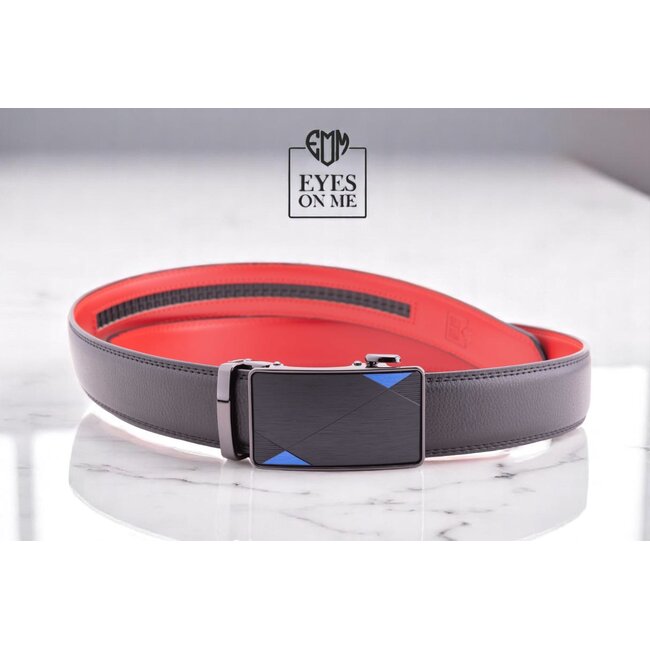 "EYES ON ME" LEDEREN RIEM zonder gaatjes, met automatische gesp (Model N300)