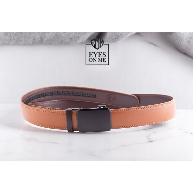 LEDEREN RIEM zonder gaatjes, met automatische gesp (model L113)