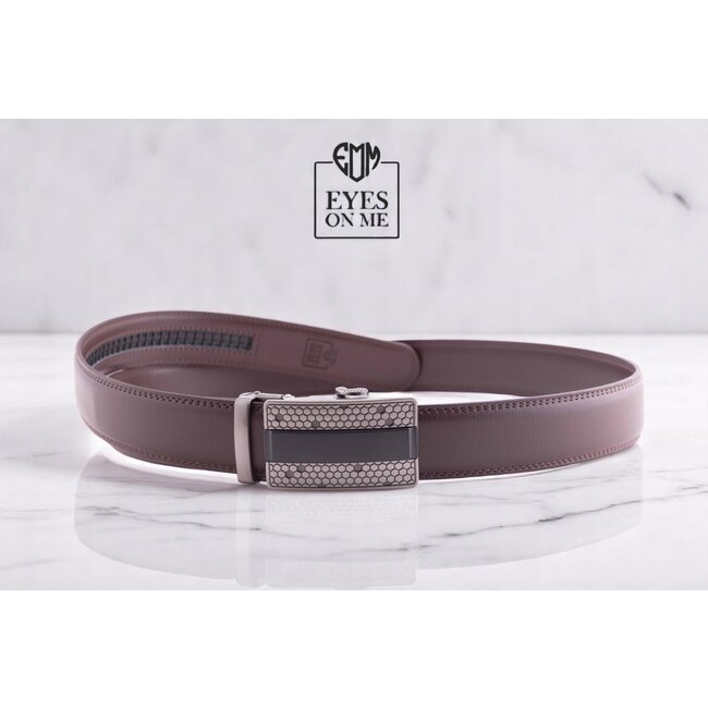 "EYES ON ME" LEDEREN RIEM zonder gaatjes, met automatische gesp (Model N126)