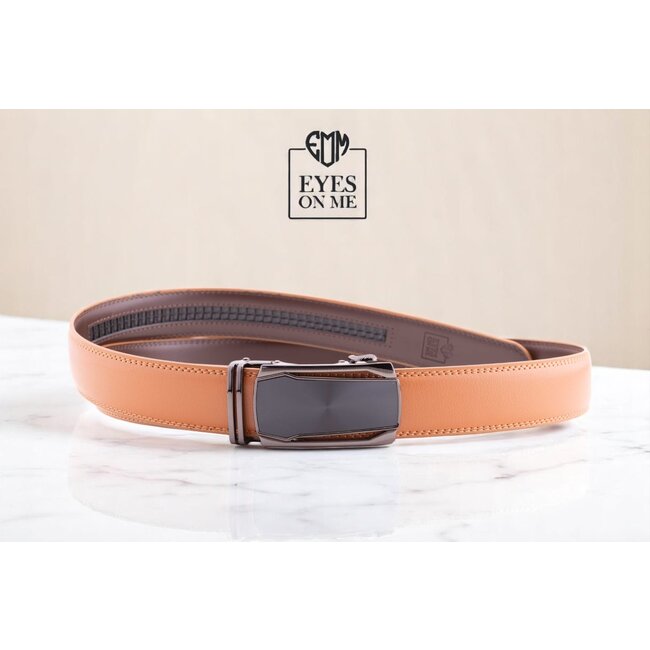 "EYES ON ME" LEDEREN RIEM zonder gaatjes, met automatische gesp (Model L130)