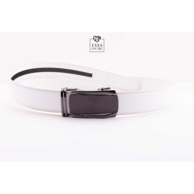 "EYES ON ME" LEDEREN RIEM zonder gaatjes, met automatische gesp (Model L131)