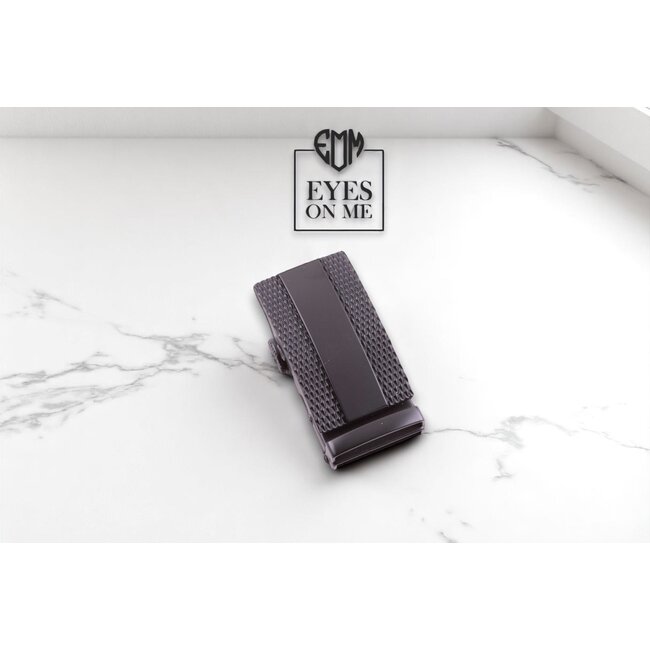 "EYES ON ME" LEDEREN RIEM zonder gaatjes, met automatische gesp (Model N134)