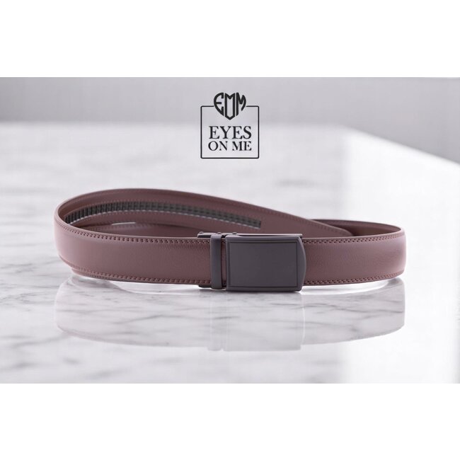 "EYES ON ME" LEDEREN RIEM zonder gaatjes, met automatische gesp (model 31)