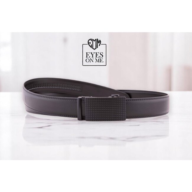 "EYES ON ME" LEDEREN RIEM zonder gaatjes, met automatische gesp ( model N167 )